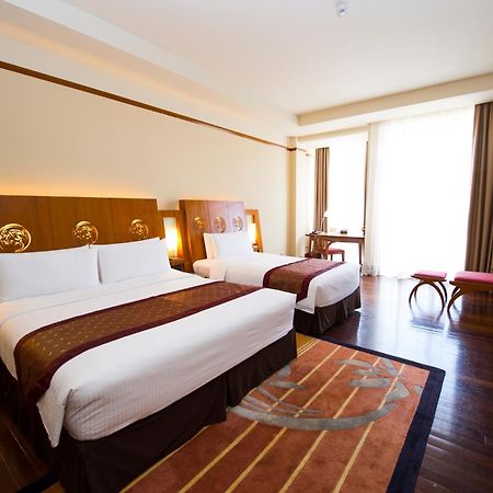 Pulse Grande Hotel Putrajaya Exterior photo Deluxe Room